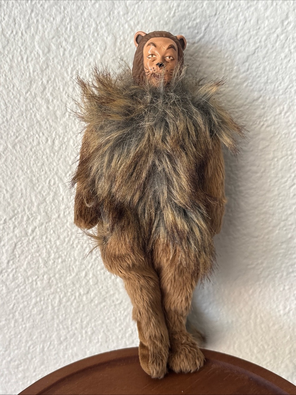 2018 Mego Wizard of Oz Cowardly Lion 8” Action Figure Limited Edition